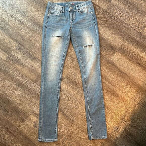 Nine Planet Junior Women’s Size 3 Distressed Skinny Jeans Pants Denim Teen Girl - Picture 1 of 6